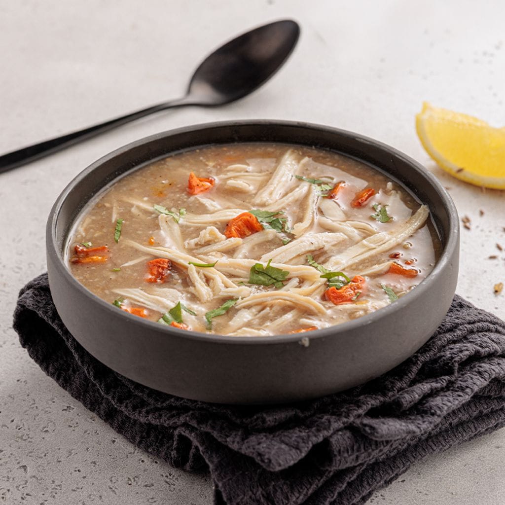 شوربة دجاج بالفريك