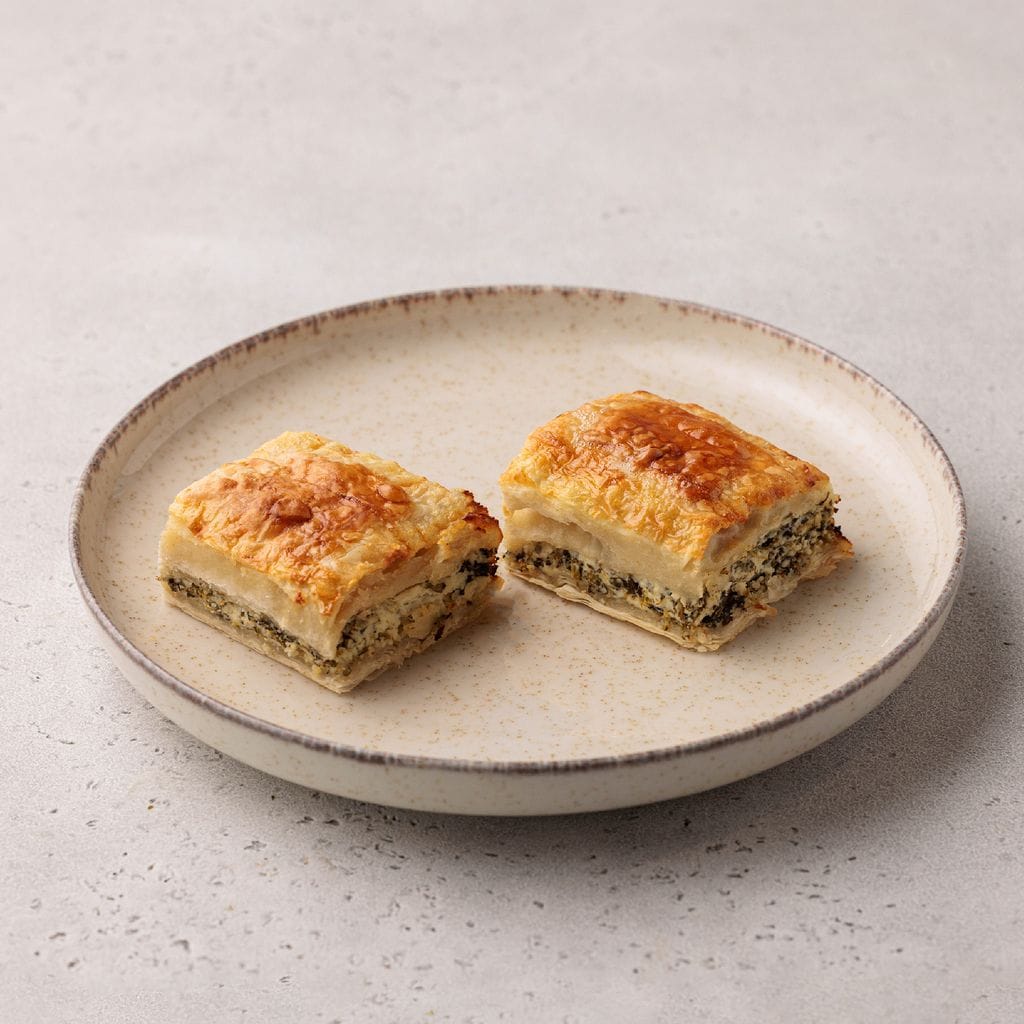 فطيرة السبانخ والفيتا