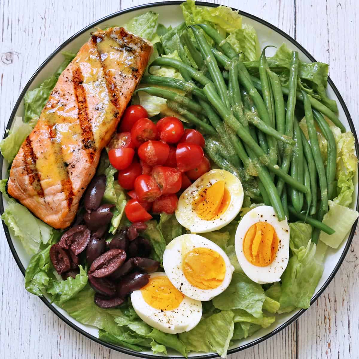 Nicoise salad variation with grilled salmon.