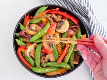 The stir-fry is served.